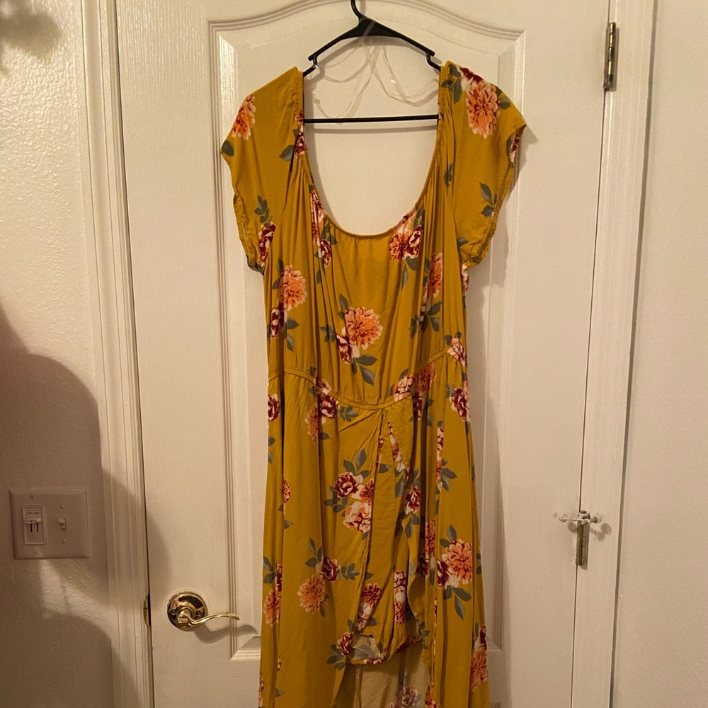 3X Yellow floral romper